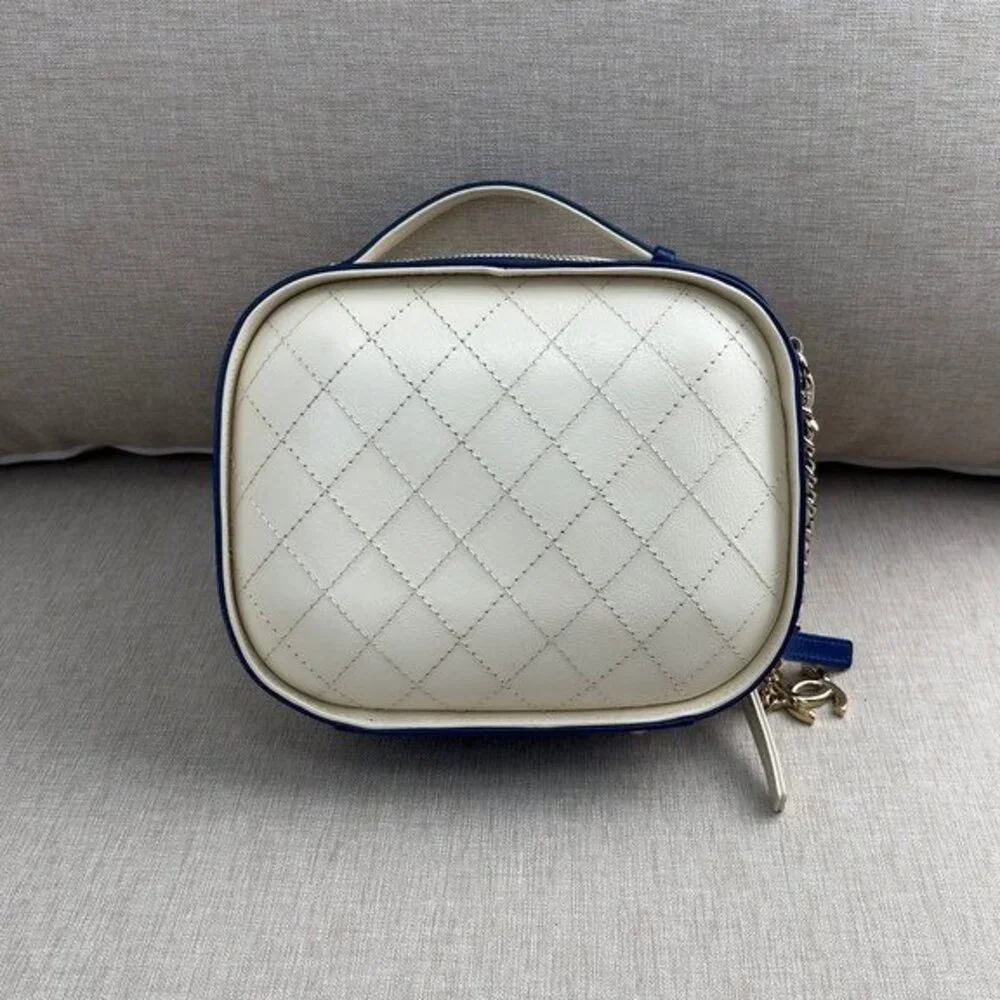 CHANEL Blue and White Lambskin Two Tone Vanity Case Bag SHW